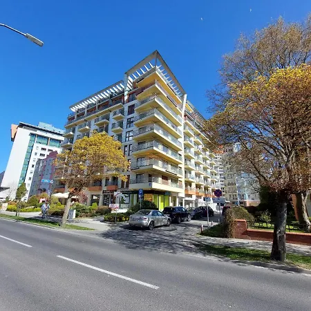 公寓 Portowa 科沃布热格