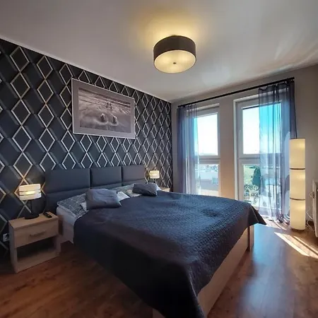 Portowa 科沃布热格